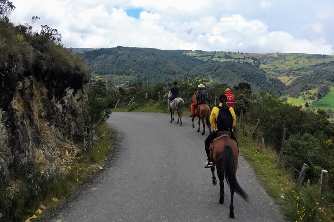 Horseback Riding From Guadalupe to Monserrate Private Day-Tour - Dining and Cuisine Offerings
