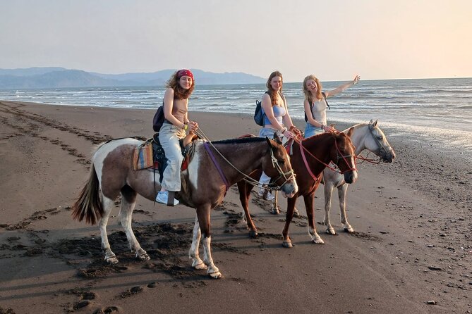 Horseback Riding in Tarcoles Garabito, a Life Experience. - Key Points
