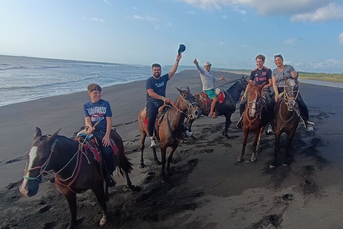 Horseback Riding in Tarcoles Garabito, a Life Experience. - Accessibility and Services
