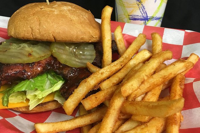 Horseback Riding With BBQ Lunch in Las Vegas - Enjoying the BBQ Lunch