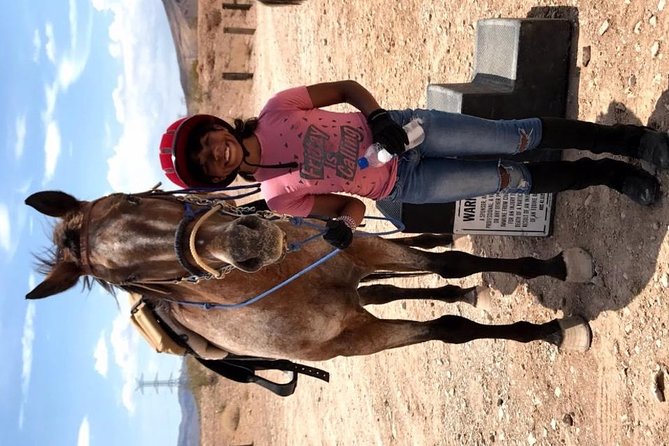 Horseback Riding With BBQ Lunch in Las Vegas - Souvenir Photos and Memories