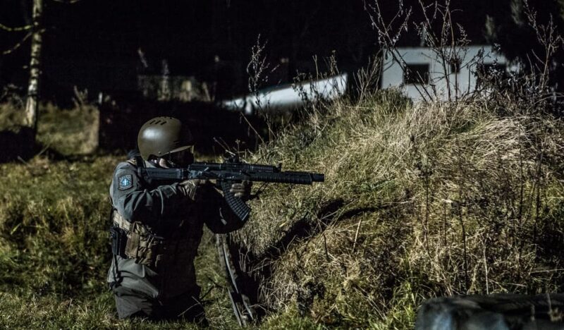 Horst: Airsoft Adventure by Night - Airsoft Gameplay Mechanics