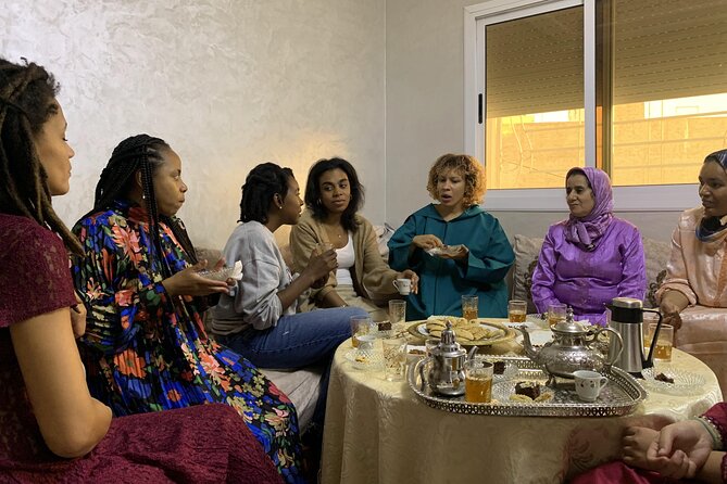 Hosted Dinner With Family in Fes, Enjoy Tea and Unique Stories - Logistics and Meeting Details