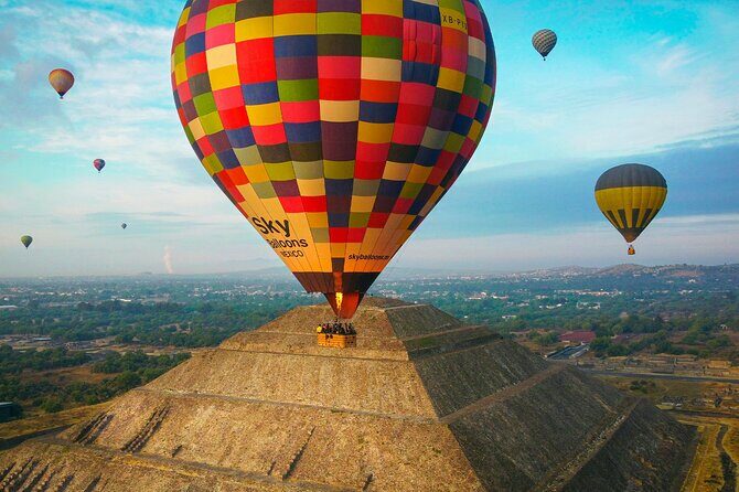 Hot Air Balloon Flight and Tour of the Majestic Pyramids - The Sum Up