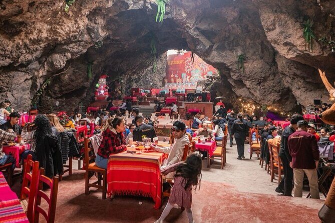 Hot air balloon flight in Teotihuacán + Breakfast in a Cave - In-Depth Breakdown of the Tour