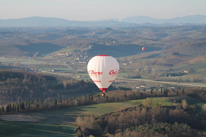 Hot Air Balloon Flight Over Tuscany From Siena - Transfer and Refreshments