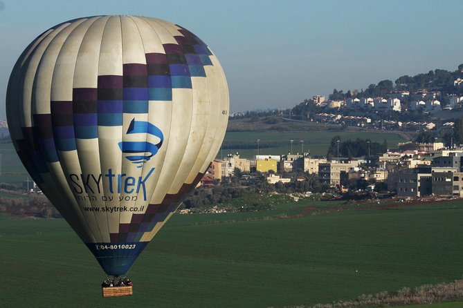 Hot Air Balloon Flight Package! Champagne, Morning Snacks and Crazy Souvenirs! - Panoramic Views