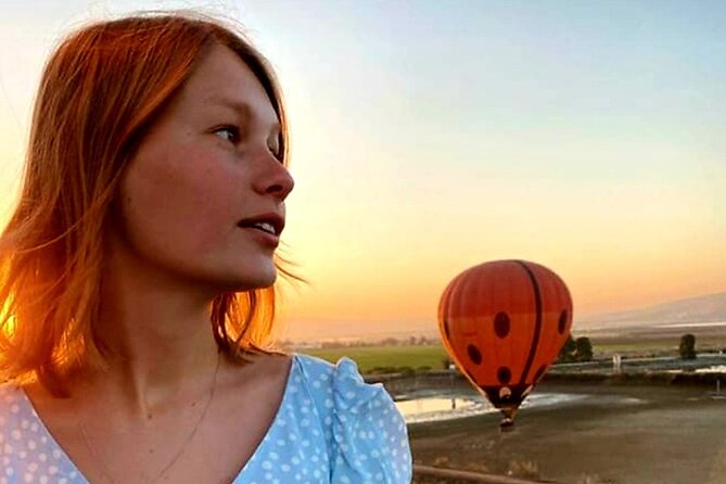 Hot Air Balloon Flight Package! Champagne, Morning Snacks and Crazy Souvenirs! - Memento & Keepsakes