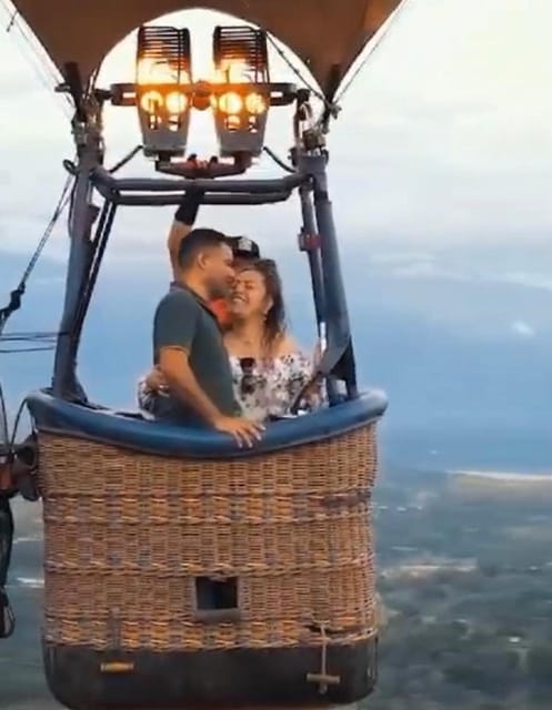 Hot Air Balloon Flight Tour - Medellín - Sopetrán - Included Amenities