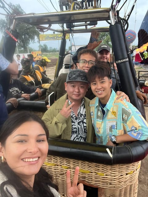 HOT AIR BALLOON +GUIDED TOUR IN THE SKY +BREAKFAST IN A CAVE - Breakfast Options