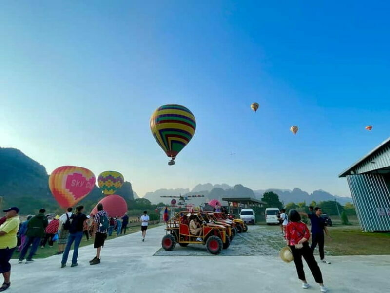Hot Air Balloon in VangVieng pick up-drop off - Key Points