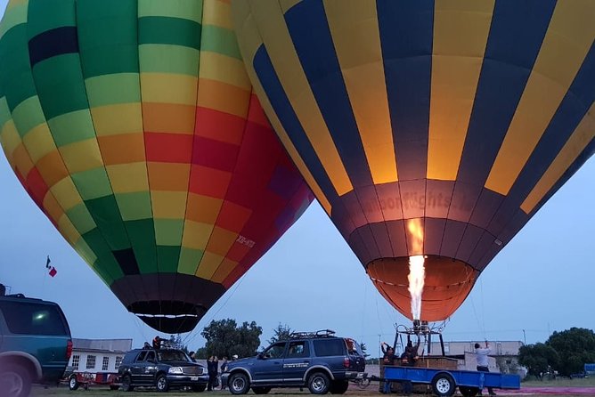 Hot Air Balloon Pyramids From the Air - Positive Guest Experiences and Feedback