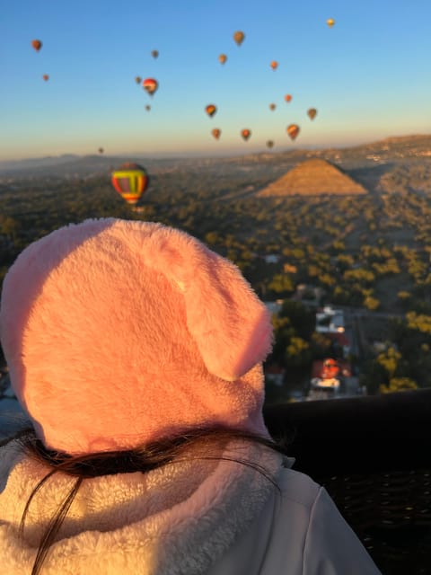 Hot Air Balloon Ride, Breakfast, Archaeological Zone, and Transportation - Breakfast and Tour
