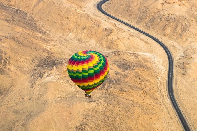 Hot Air Balloon Ride in Luxor Egypt With Transfers Included - Inclusions and Amenities Provided
