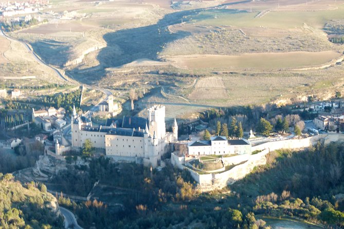 Hot Air Balloon Ride in Segovia With Toast, Picnic and Video - Accessibility and Health Considerations