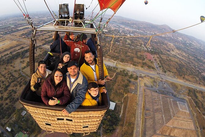 Hot Air Balloon Ride Over Teotihuacan - Participant Eligibility