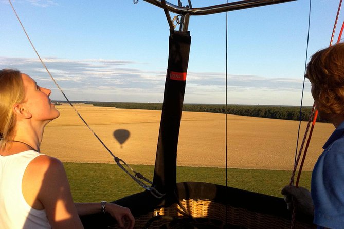 Hot-Air Balloon Ride Over the Loire Valley, From Amboise or Chenonceau - Guided Tour and Champagne Toast