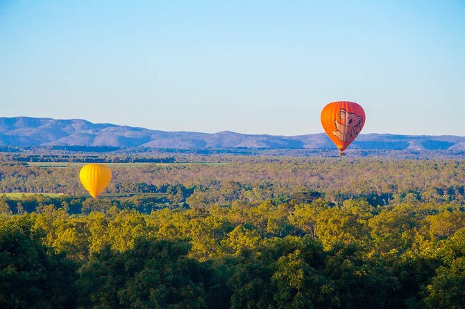 Hot Air Ballooning Tour From Northern Beaches Near Cairns - Pilots Commentary