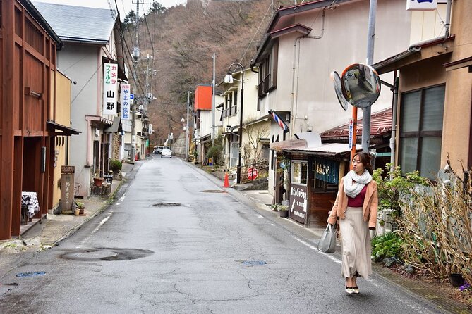 Hot Spring Town Walking Tour in Shima Onsen - Included Snacks and Treats