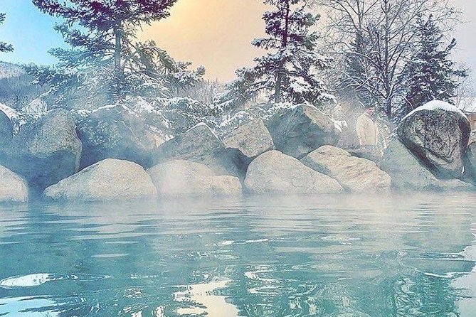 Hot Springs Aurora Viewing Dream in Alaska - Soaking in Natural Springs