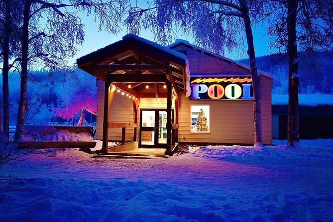 Hot Springs Aurora Viewing Dream in Alaska - Ice Carving Museum Exploration
