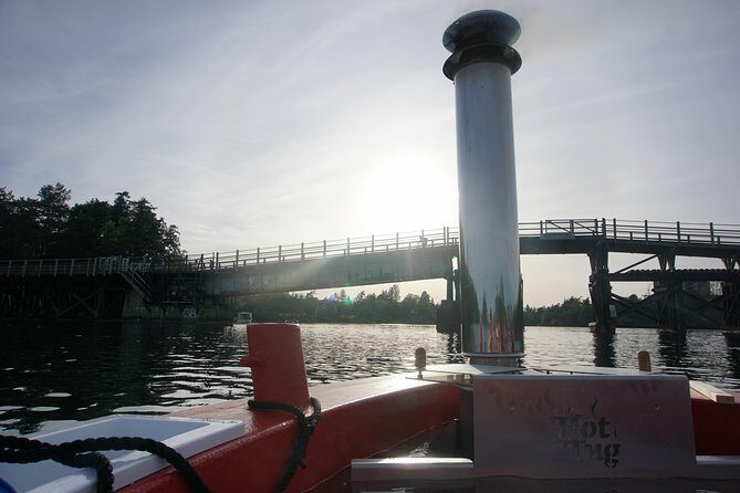 Hot Tub Boat Ride Around Victoria - Who Will Love This Tour?