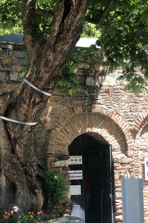 House of Virgin Mary and Shopping Tour From Kusadasi Port - Artisanal Crafts Experience
