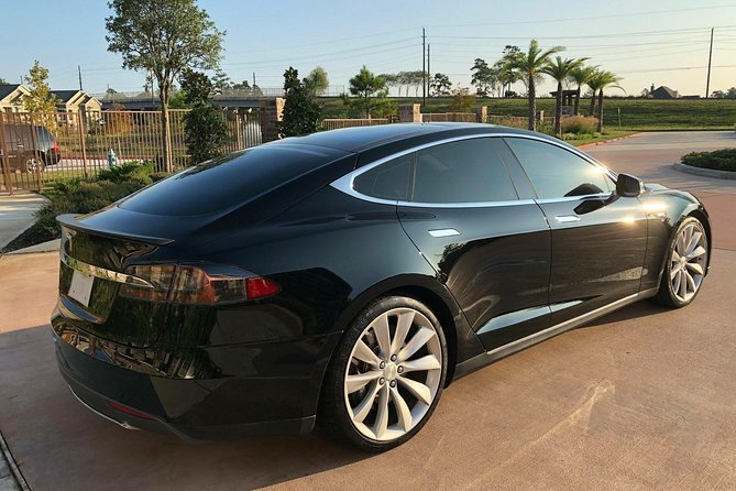 Houston Airport & Galveston Cruise Port Transportation, SUV, Sedan&Limo Service - Pickup and Drop-off Options