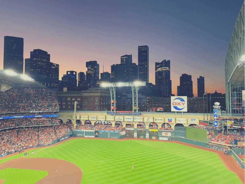 Houston: Houston Astros Baseball Game at Minute Maid Park - Concessions and Amenities