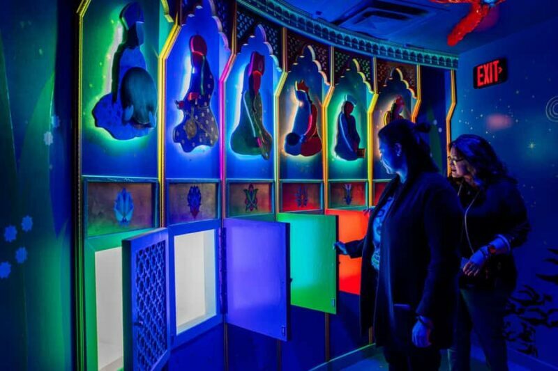 Houston: Meow Wolf - Radio Tave Ticket - FAQs