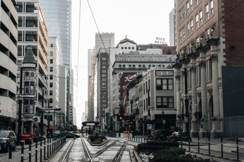 Houston: Street Art & Small Bar Tour - Tour Experience