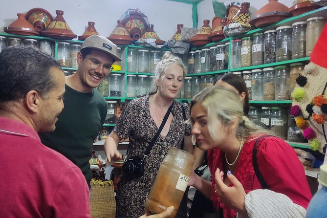 How To Be A Real Moroccan Chef - Shopping at Local Markets