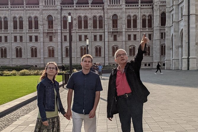How Was the Past Changed, Tour in Budapest Downtown - Tour Details