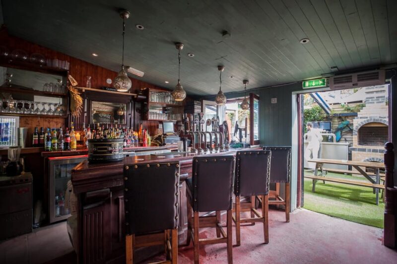 Howth, Dublin: Private Irish Pub Rental With Drinks and Food - Booking Information