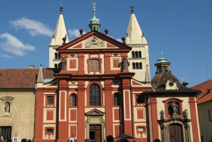 Hradčany Prague Castle Guided Tour, Tickets, Transfers - Frequently Asked Questions