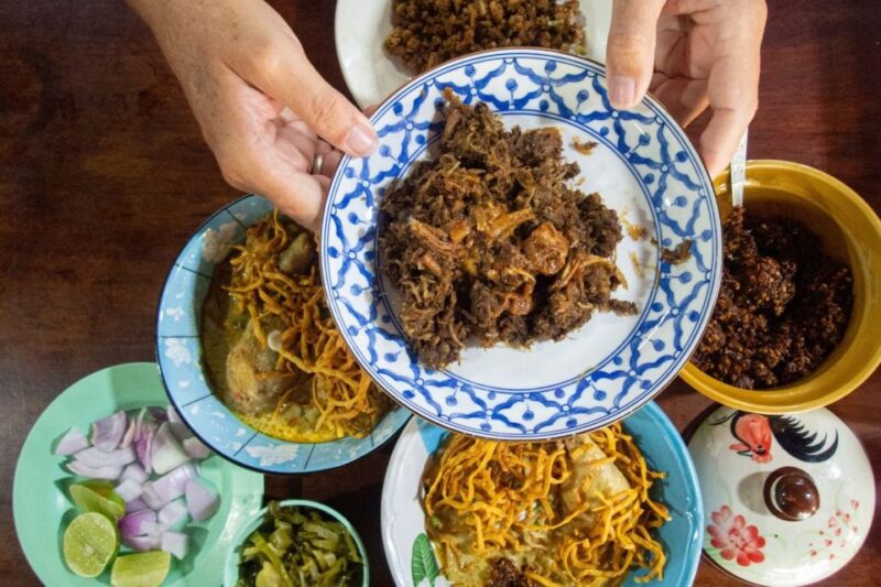Hua Hin: Eat Like a Local Thai Food Tour - Experience Highlights