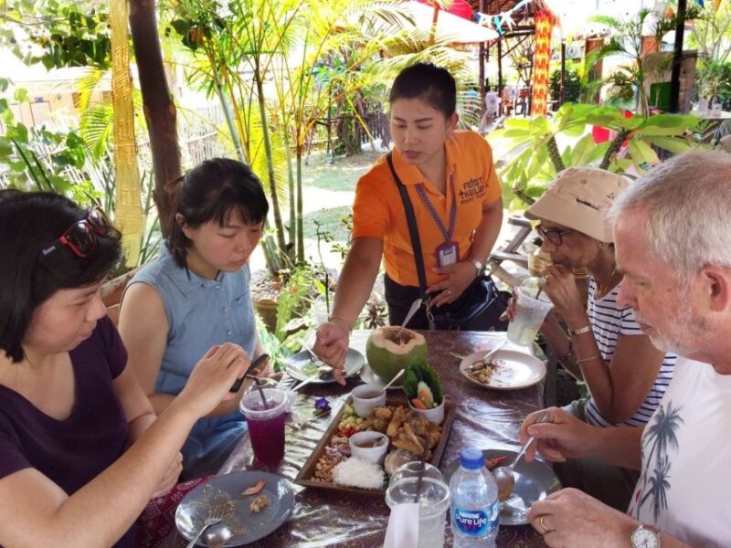 Hua Hin: Eat Like a Local Thai Food Tour - Culinary Journey