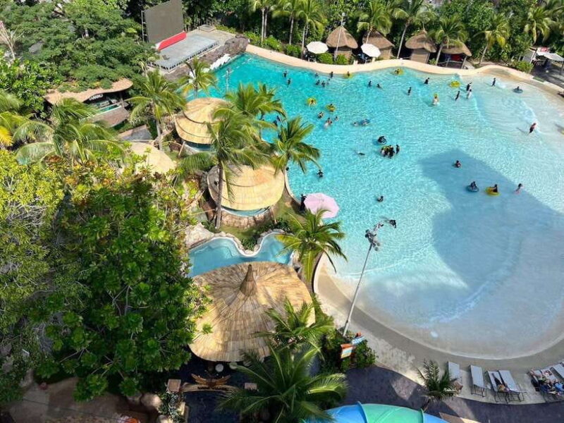 Hua Hin: Vana Nava Waterpark Ticket - Visiting the Vana Village Hot Spring