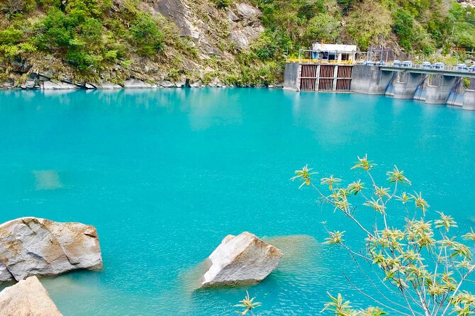 Hualien Taroko Day Tour From Ximending - Scenic Drive on Su-Hua Highway