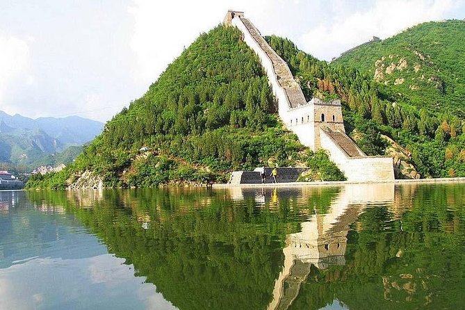 Huanghuacheng Great Wall Layover Tour Enjoy Beautiful Sunrise - Marveling at the Sunrise on the Wall