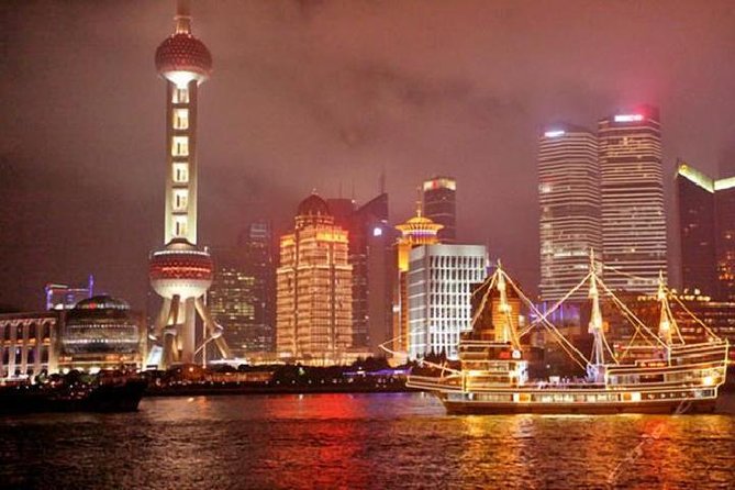 Huangpu River Cruise and Shanghai Nightlife Experience With Optional Late Dinner - Huangpu River Cruise