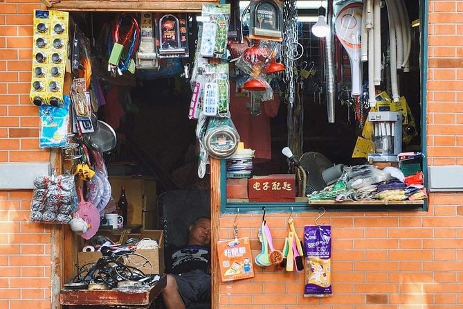 HuangPu River Ferry Boat & Highlights Bike Tour With Local Lunch - Meeting Information