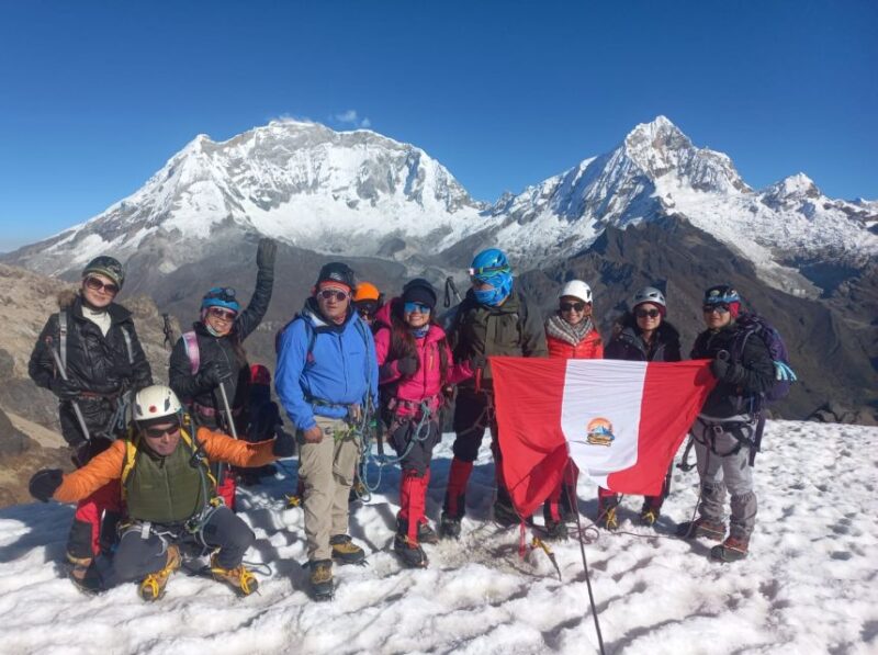 Huaraz: Nevado Mateo Full-Day Climbing Excursion - Included Services