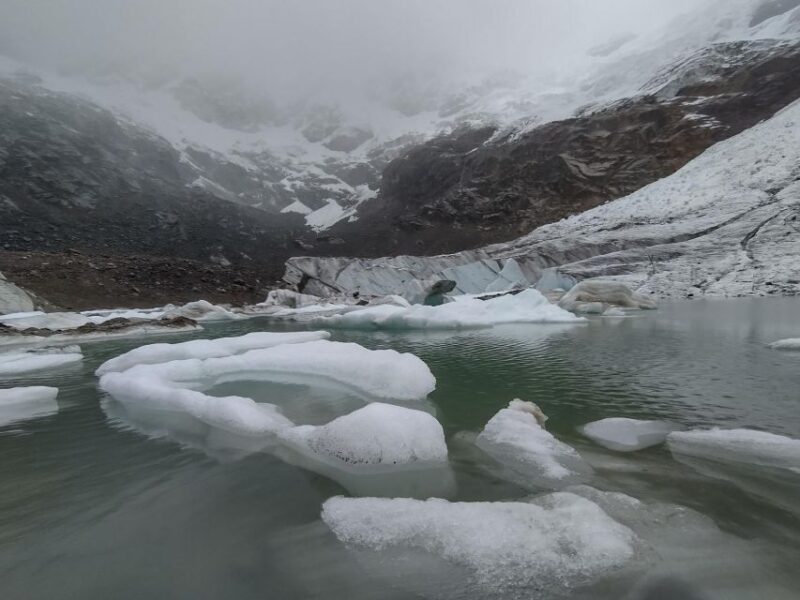 Huaraz: Rocotuyoc Lagoon - Frozen Lagoon | Trekking | - Included Services and Amenities