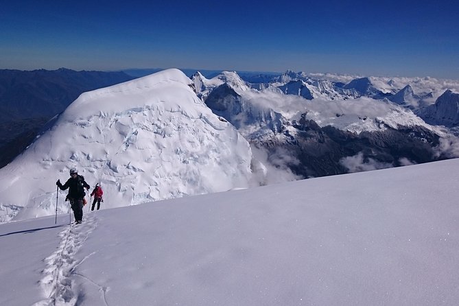 Huascaran 6 Day Mountaineering Adventure - Arrival and Acclimation