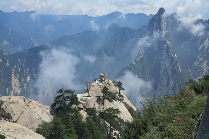 Huashan Mountain Private One Day Excurtsion Tour From Xian Including Lunch - Booking Information