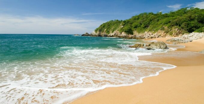 Huatulco: Premium Boat Tour With Snorkel Experience. - Frequently Asked Questions