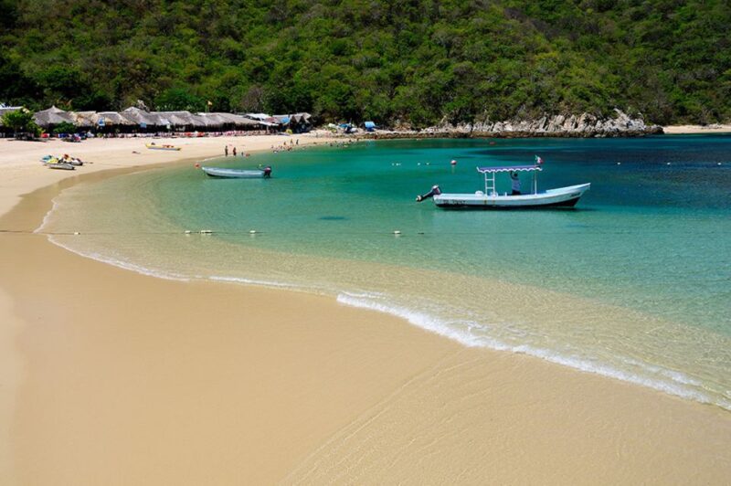 Huatulco: Premium Boat Tour With Snorkel Experience. - Itinerary Highlights
