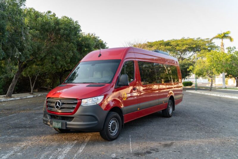 Huatulco: Private Round Transfer Airport to Hotel Zone - Transfer Experience