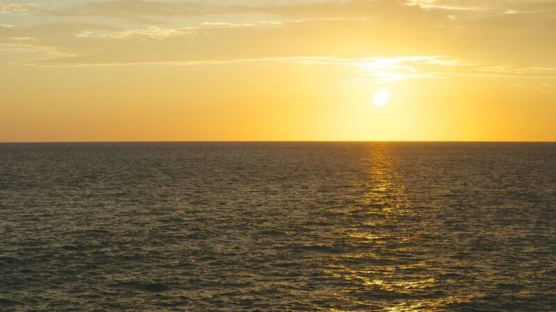 Huatulco: Sunset Boat Tour - Departure and Return
